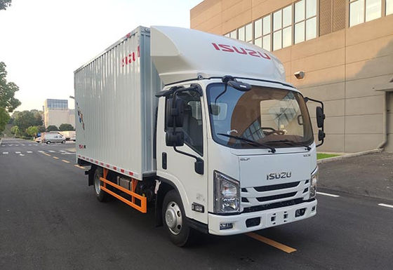 Camión de lujo Isuzu Diesel Camión pesado Vehículo 4×2 Tracción trasera
