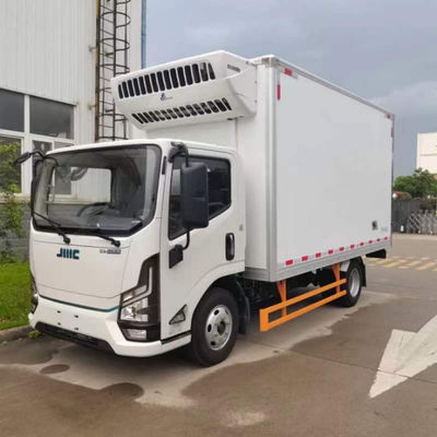 167 caballos de fuerza 227 caballos Jiangling camión refrigerado diesel trasero 4×2