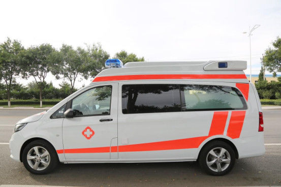 comprar Mercedes Benz ambulancia médica gasolina 7 asientos 4×2 blanco online manufacture